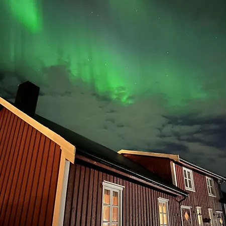 Naustplassen Rorbuer * Ballstad