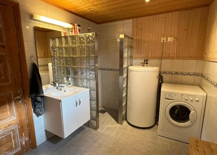 Naustplassen Rorbuer *