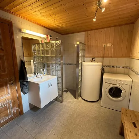 Naustplassen Rorbuer *